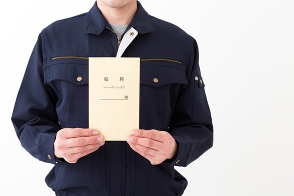期間工の給料事情について解説
